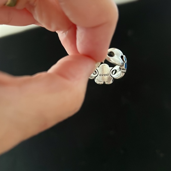 Gucci Flower Ring With Three Different Colored Flower Design - Picture 7 of 10